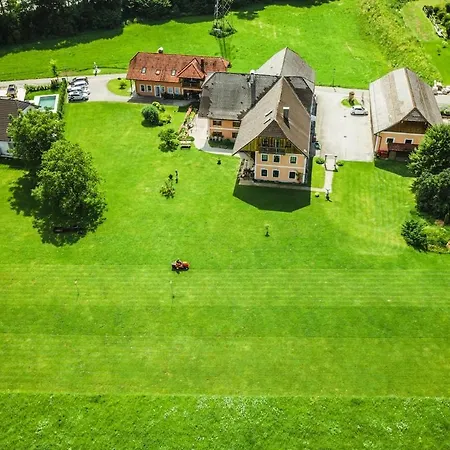 Reschbergerhof By Geierspichler Anif